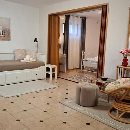 Gæstehus Ljubica 3*