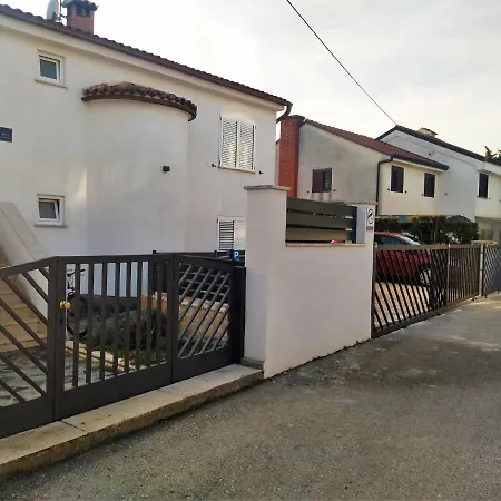 Guest house Ljubica Porec