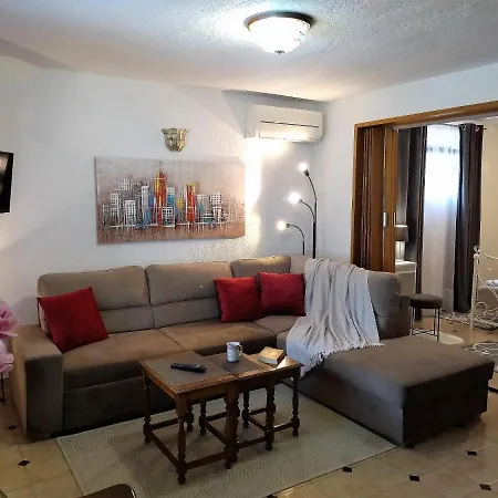 Guest house Ljubica *