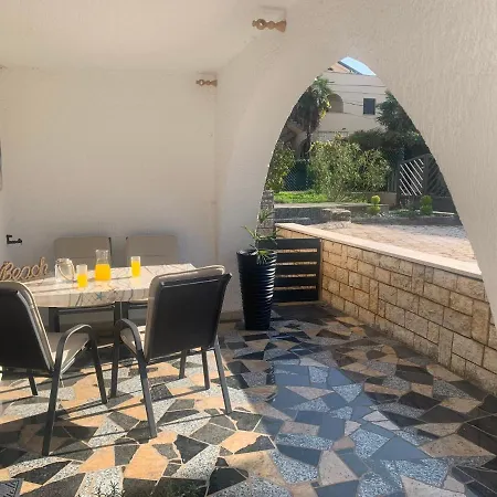 Guest house Ljubica Porec